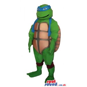 Green turtle wearing a blue mask round the eyes - Custom Mascots