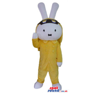White bunny wearing a yellow suit, hat and aviator glasses -