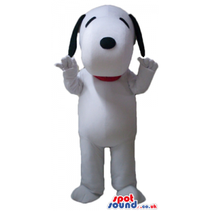 Snoopy dog with a red collar - Custom Mascots