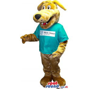 Customizable Brown Bear Mascot Wearing A T-Shirt With Logo -