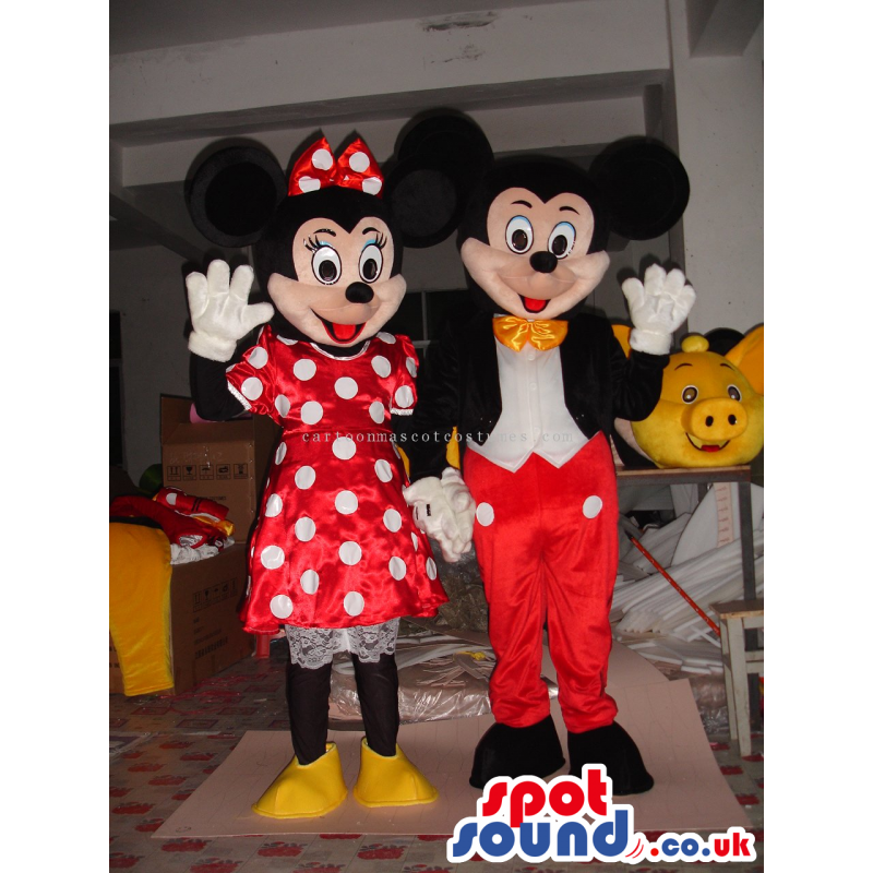 Mickey And Minnie Mouse Couple Classic Cartoon Character