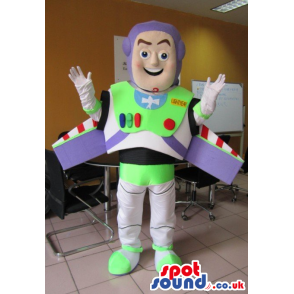 Famous Buzz It Astronaut Cartoon Toy Story Movie Character -