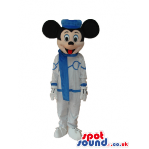 Mickey And Minnie Mouse Disney Mascots Wearing Winter Clothes -