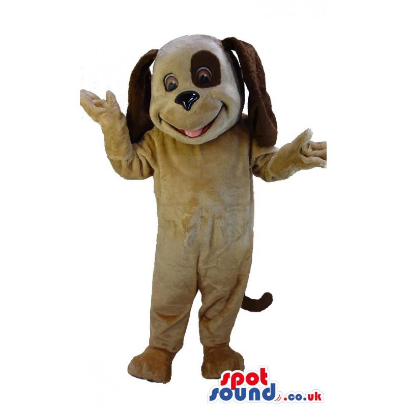 Snoopy dog mascot with hanging ears and open mouth black eyes -