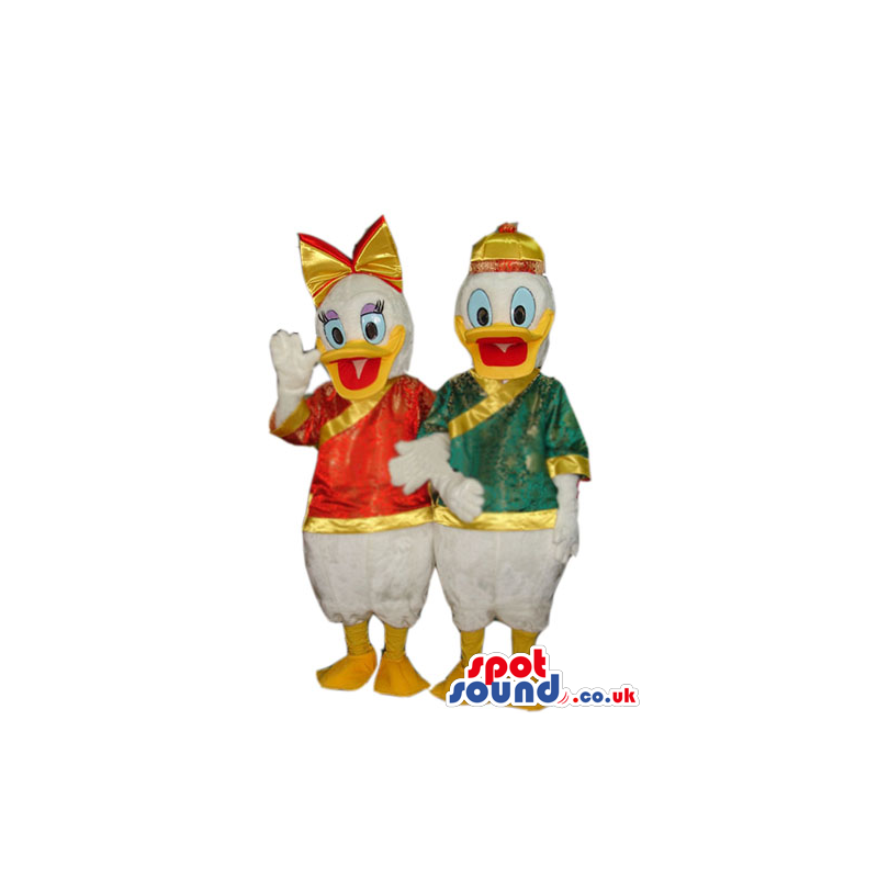 Donald And Daisy Duck Disney Couple Mascots With Exotic Clothes